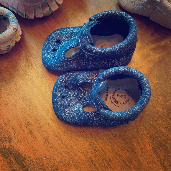 Freshly Picked Moccasins - Picture 1 of 1